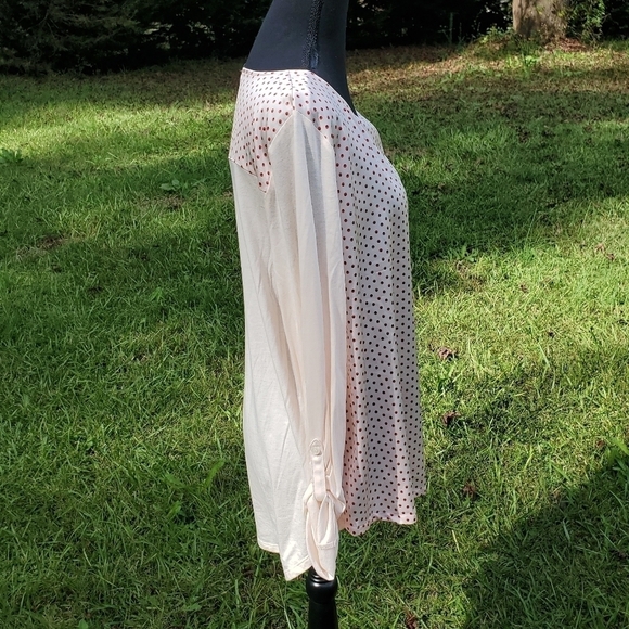𝅺Pink long sleeve half sleeve top with polka dots large NEW - Picture 4 of 8